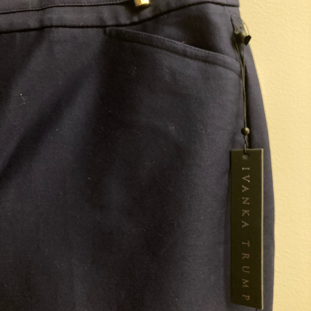Ivanka Trump Navy Pants - Picture 5 of 7